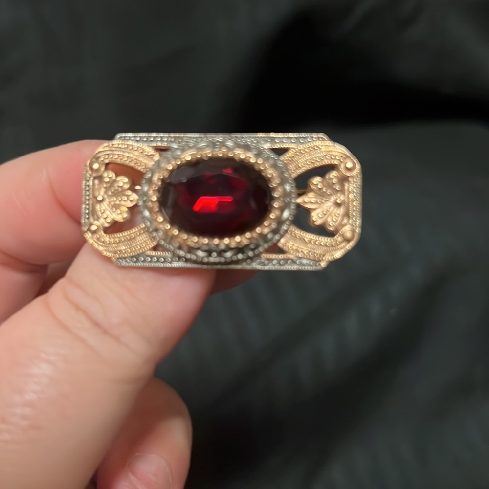 Brooch. - Picture 4 of 4